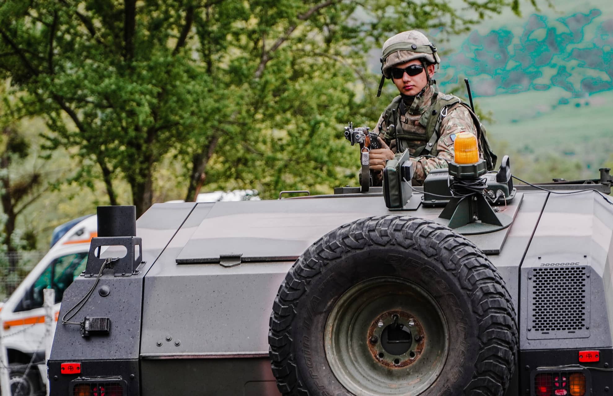 Reportaj - O zi de antrenamente alături de studenții de la AFT - Elicoptere militare în acțiune la poligonul din Daia (VIDEO FOTO)