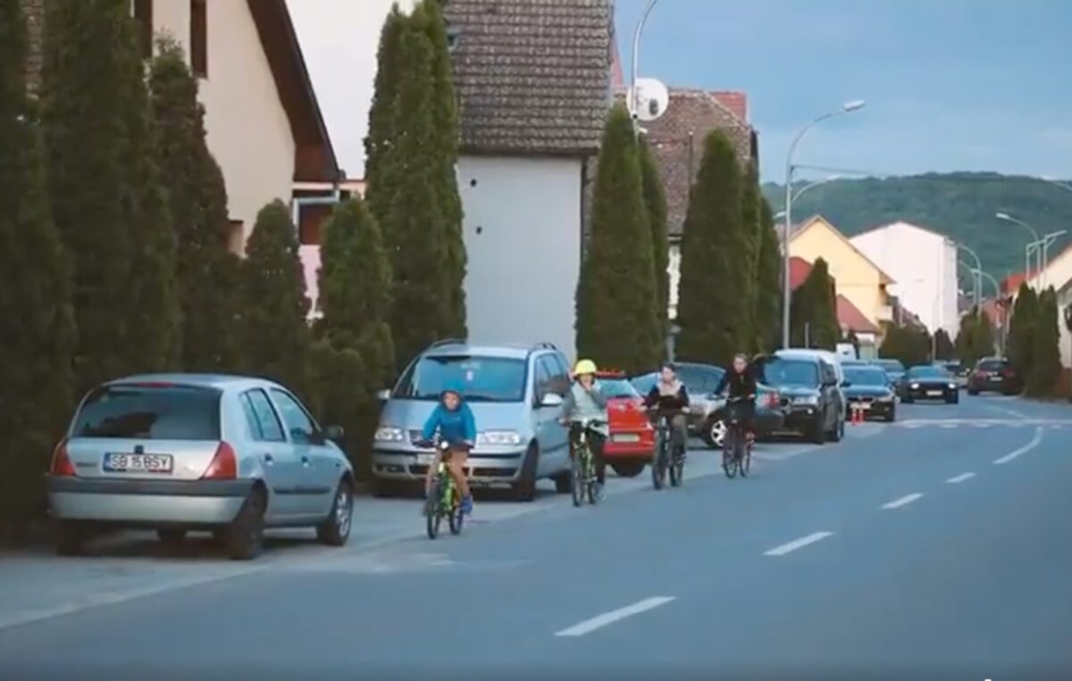 video: șelimbărul devine bike-friendly - primăria investește într-o rețea amplă de piste de biciclete