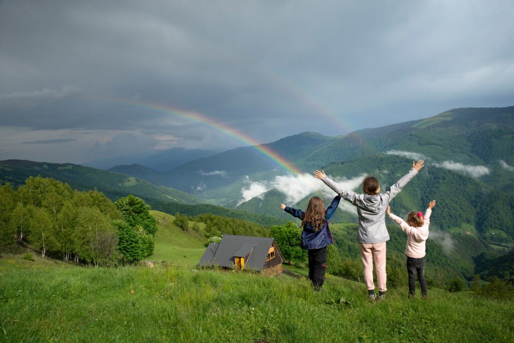 ce facem în sibiu în minivacanța de 1 iunie - ateliere pentru copii, concerte și târgul de jucării la muzeul astra, cap de afiș