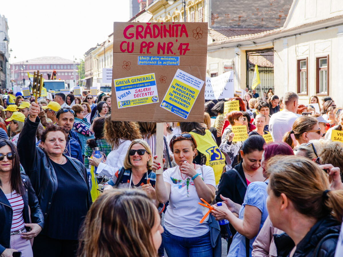 se anunță proteste de stradă în sibiu. oamenii chemați la un marș ”împotriva măsurilor fiscale din ultima perioadă”