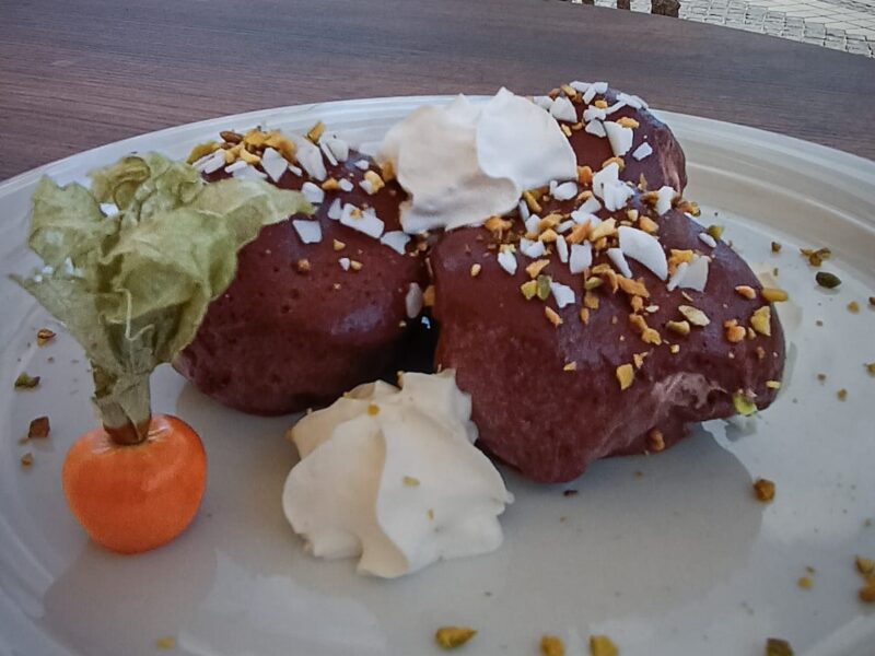 Lyra, cel mai nou restaurant din Sibiu - Profiterolul și preparatele din carne de struț, „vedetele” meniului