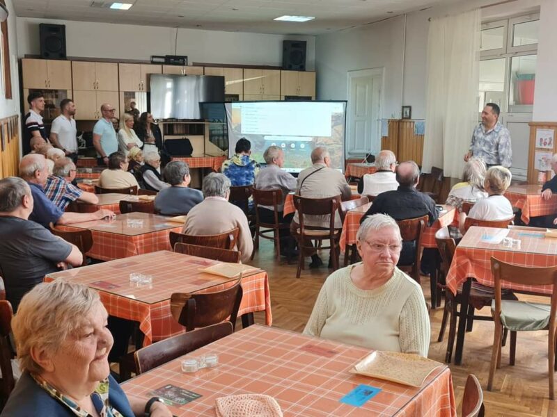 bucurie pentru vârstnicii de la căminul de pe strada coșbuc - vor avea un cinema portabil și un spațiu dedicat socializării