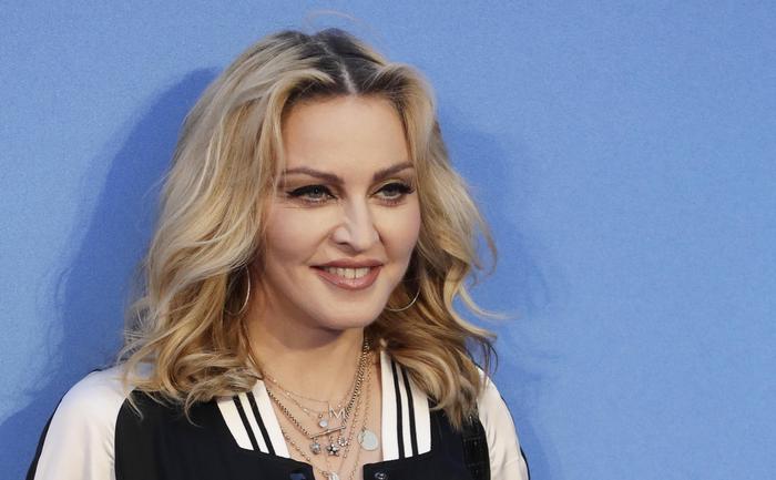 madonna, găsită inconștienta și dusă la spital - artista se află la terapie intensivă