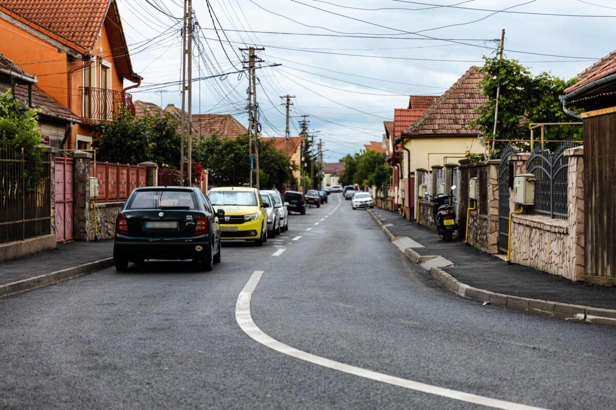 FOTO Unsprezece străzi din Sibiu modernizate - Lucrările continuă în alte 5 locații din oraș