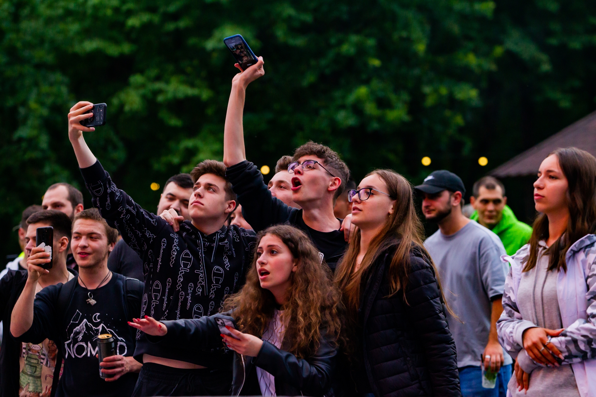 FOTO: Prima zi la I Love Șopa - Macanache, Bitză și Bruja au făcut atmosferă - Sâmbătă urcă pe scenă Delia, Mira și Ami - Se deschide o parcare suplimentară