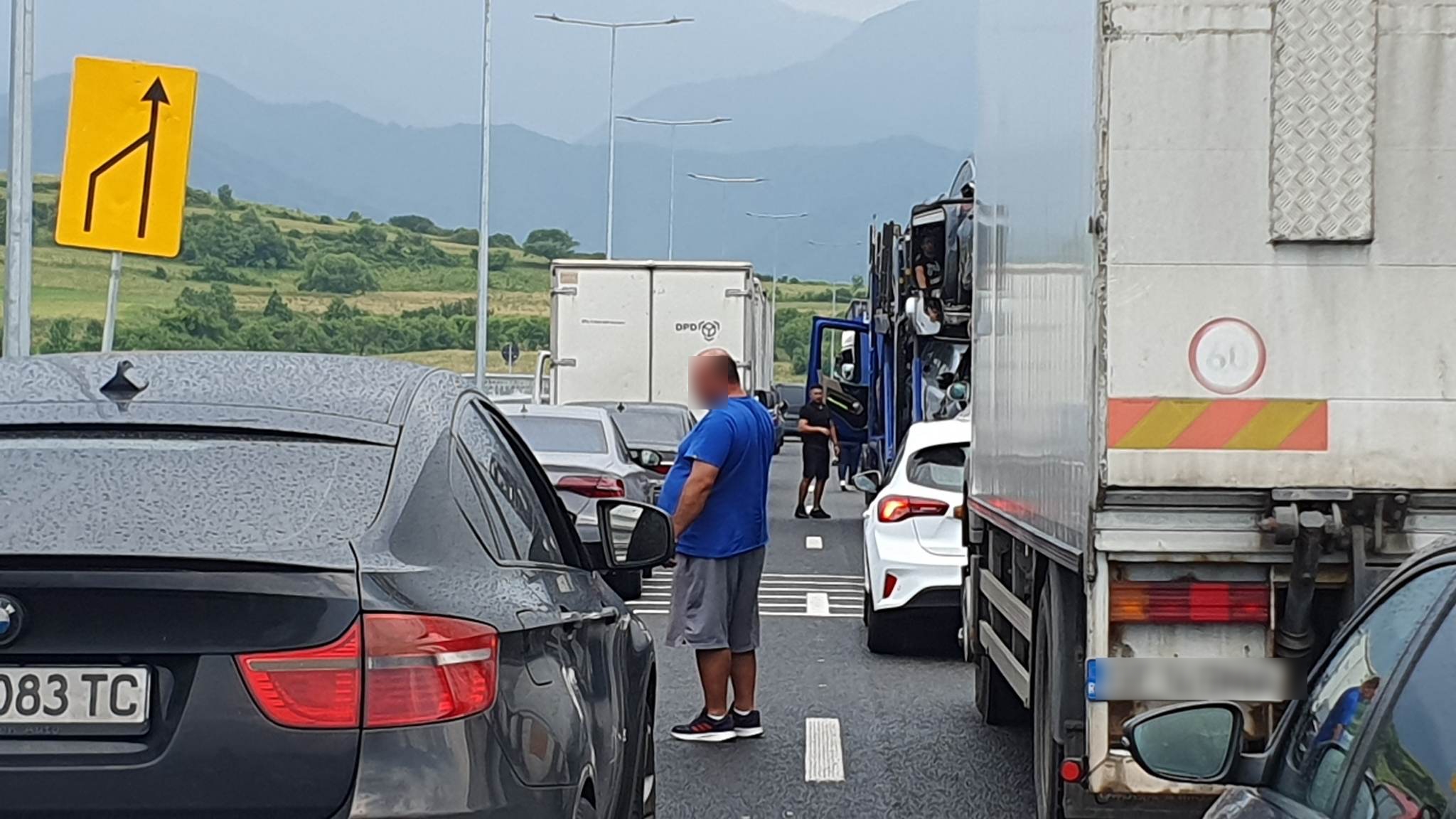 video foto: trafic îngreunat pe autostrada a1 la boița - coloana se întinde pe câțiva kilometri