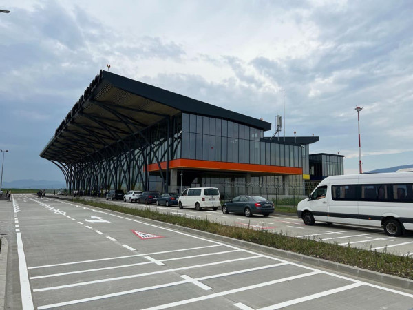 zboruri internaționale de pe aeroportul brașov de la jumătatea lunii iunie