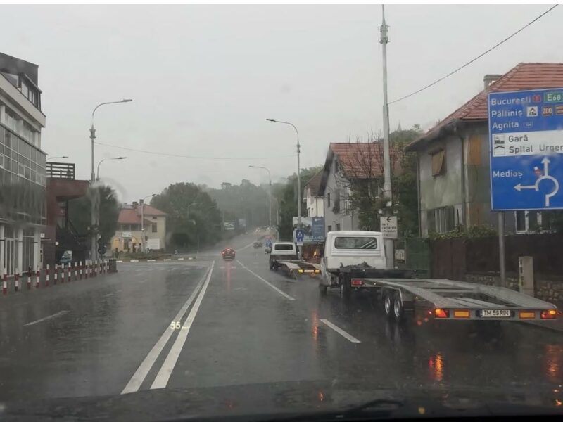 avertizare meteo: averse, descărcări electrice și grindină în județul sibiu