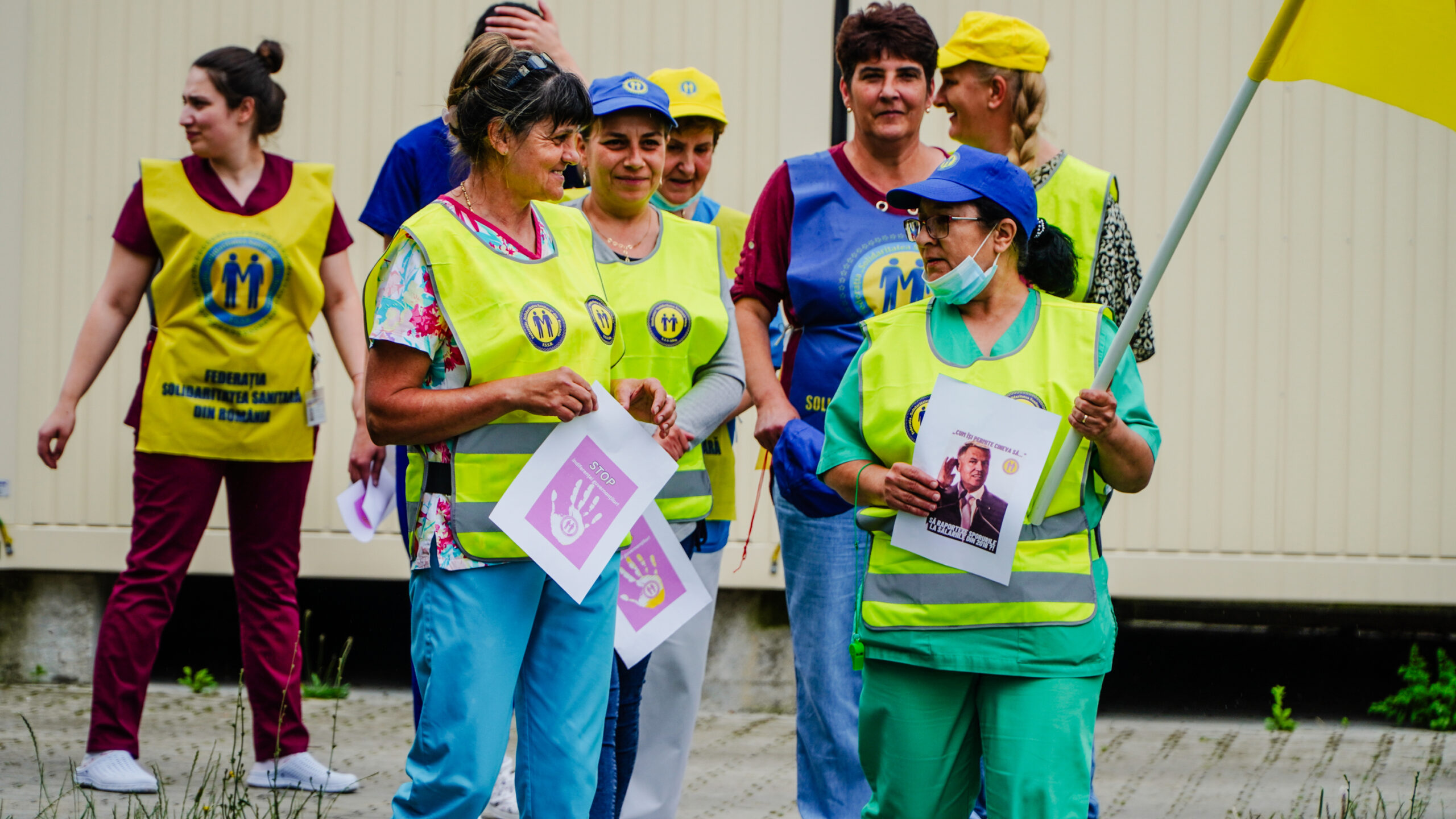 FOTO: Medicii pichetează spitalele din Sibiu - Sindicaliștii amenință cu greva generală