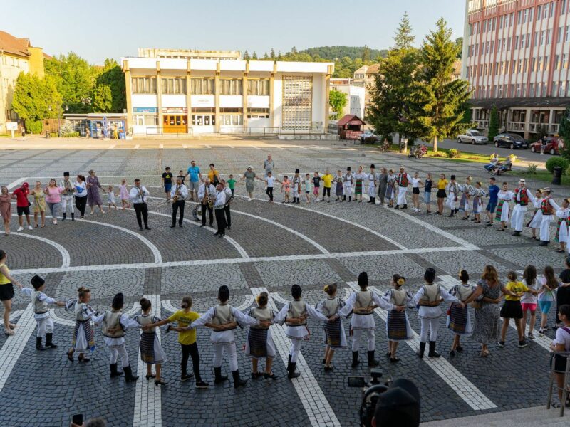 ansamblurile folclorice „târnavele“ și „muguri de pe târnave“ vor participa la un festival internațional în turcia