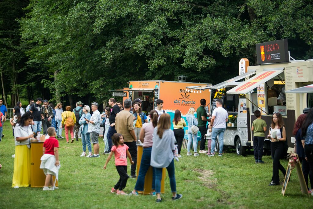 recomandări pentru weekend la sibiu - cap de afiș, vinfest cu concerte cu bosquito, raluka & proiectul balkanic și argatu - nu ratați nici burduf challenge