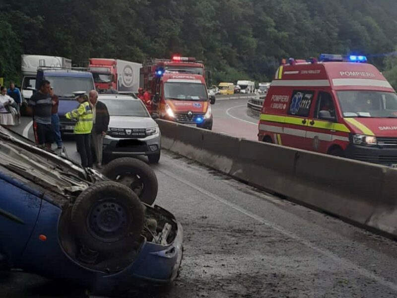 accident cu trei victime pe valea oltului – o mașină a lovit un cap de pod