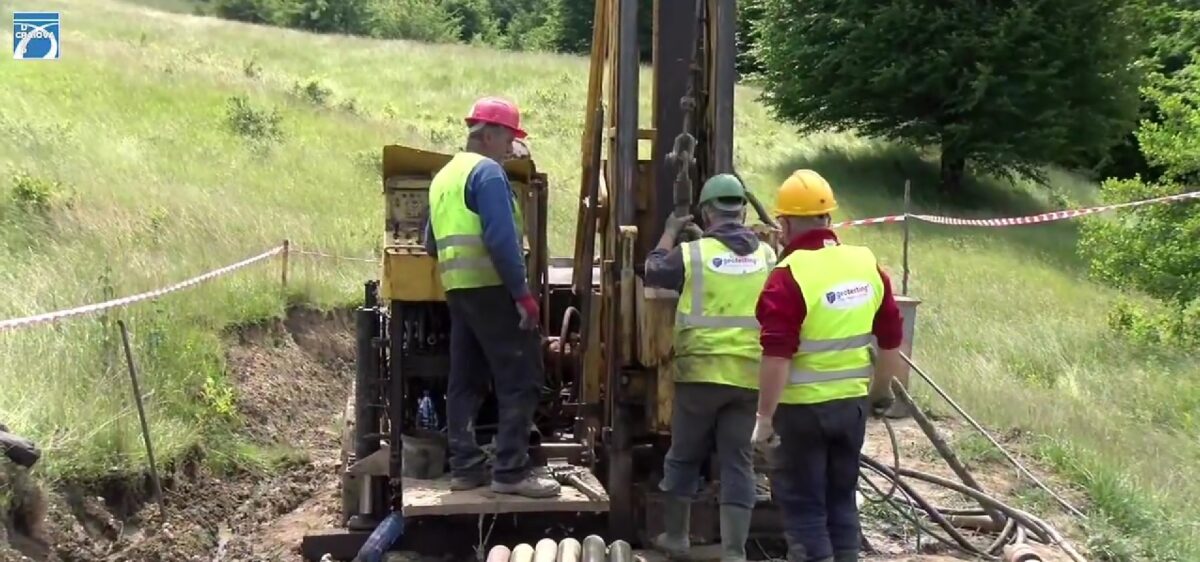 video au început lucrările la lotul 3 al autostrăzii sibiu - pitești. se fac foraje pentru cel mai lung tunel