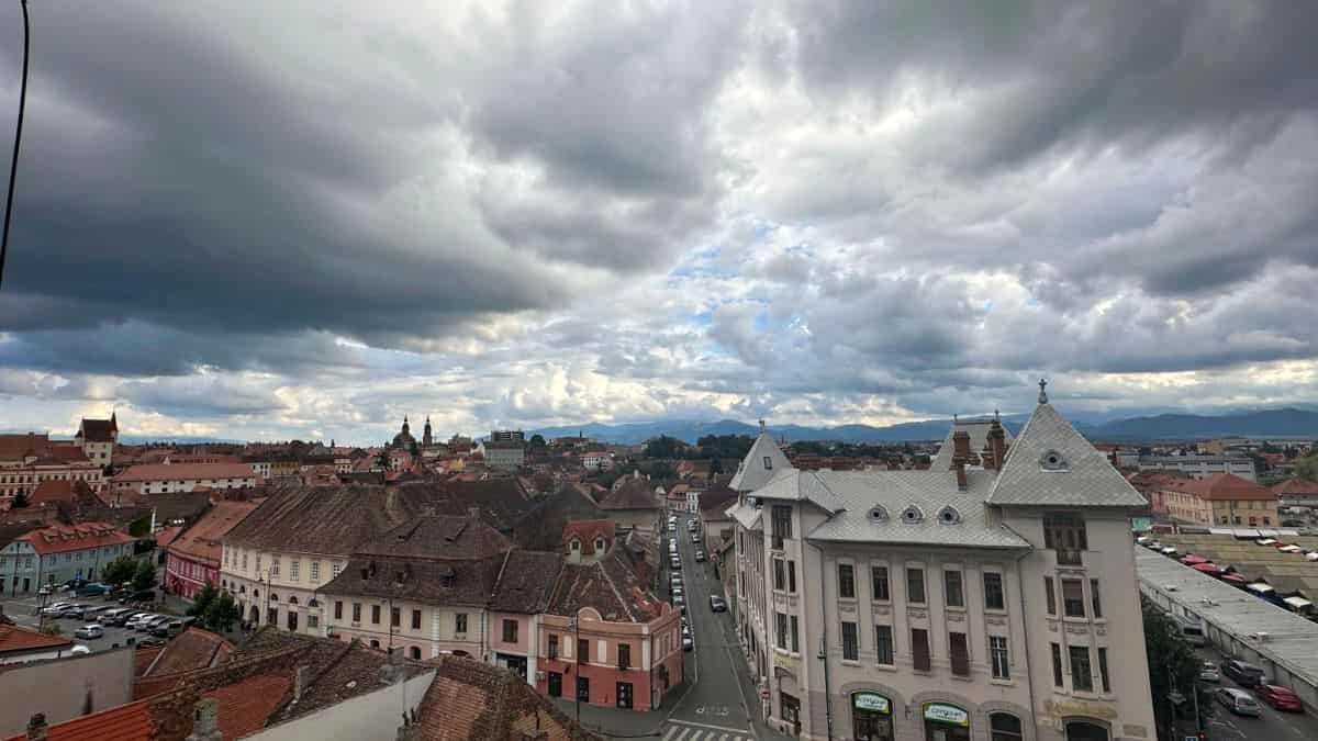 Prognoză meteo cu caniculă dar și ploi până la jumătatea lui august în Transilvania