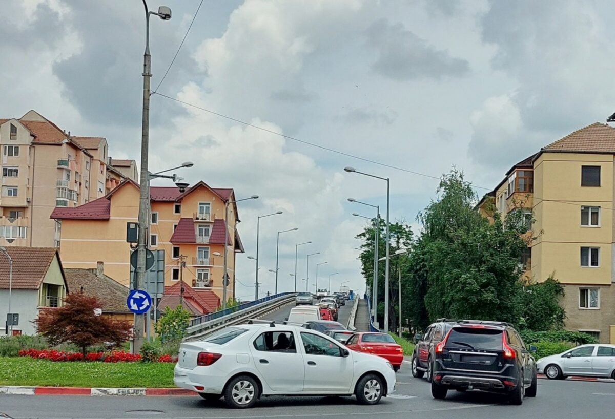 Panouri fonoabsorbante pe podul din Terezian - Propunerea unui consilier local