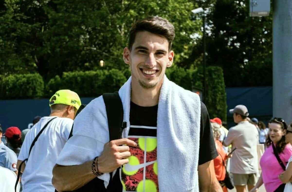 sibianul victor cornea debutează miercuri seară la us open