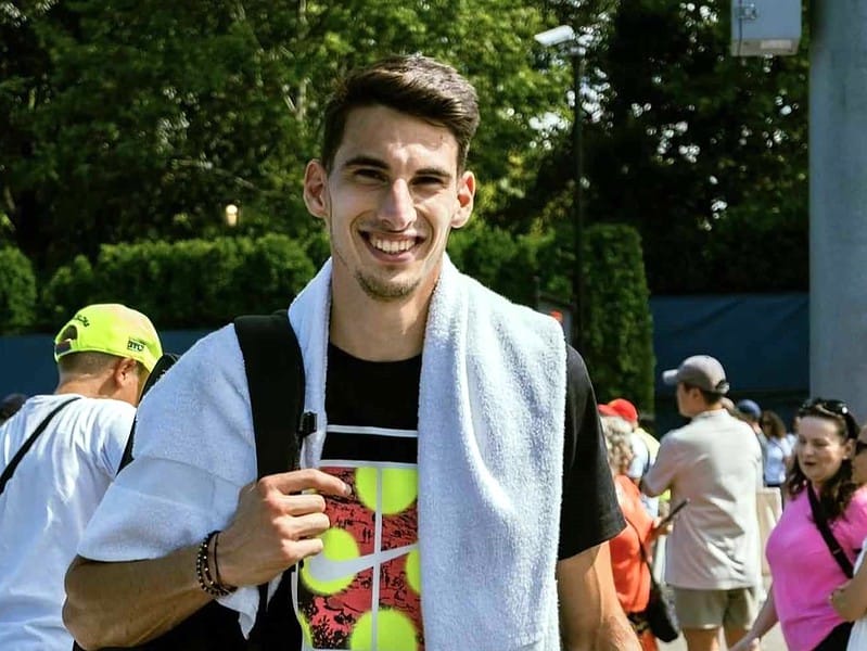 sibianul victor cornea debutează miercuri seară la us open