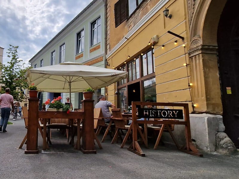 restaurant cu renume din centrul sibiului, scos la vânzare. patron: „costurile sunt mult prea mari”