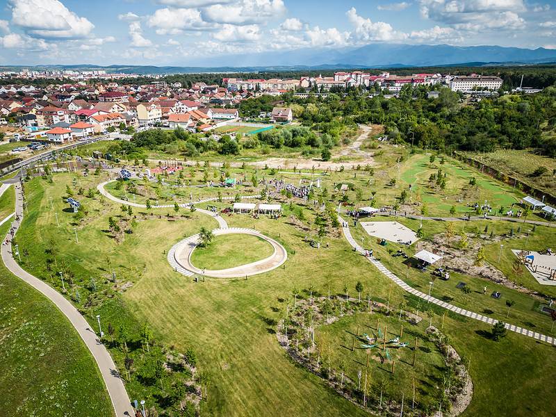 primăria licitează construcția unei parcări de 60 de locuri la parcul belvedere