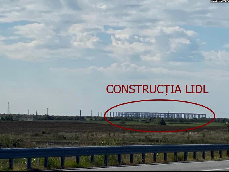 lidl cere statului român despăgubiri de 16 milioane de euro pentru că le-a fost suspendată autorizația de construire a unui depozit pe motiv că ”umbrește un radar militar”