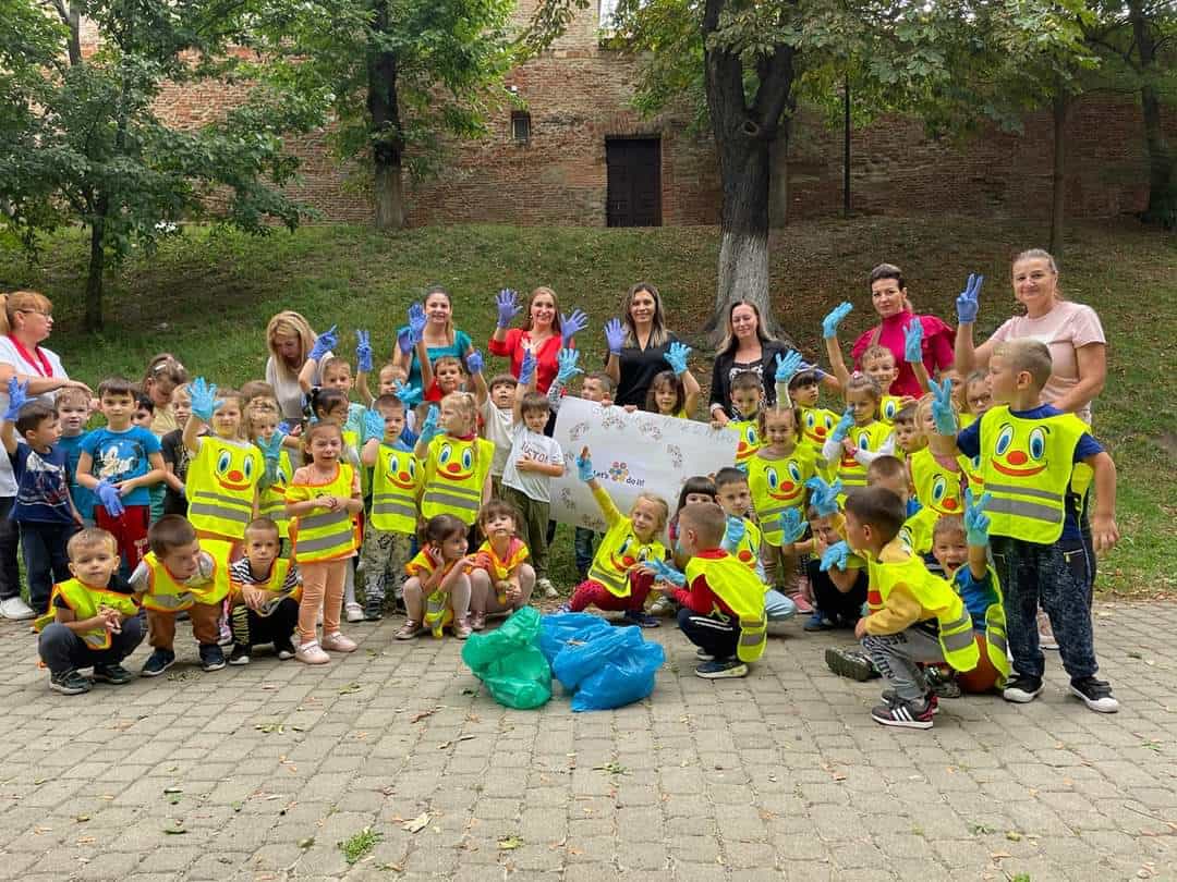 Primăria Mediaș este din nou prezentă în cadrul „Let’s Do It, Romania“. Au participat aproape 1.000 de voluntari (foto)