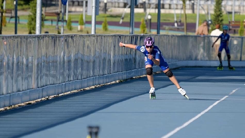 campioana națională la patinaj anastasia băcilă va da lovitura de start la fc hermannstadt - fcsb