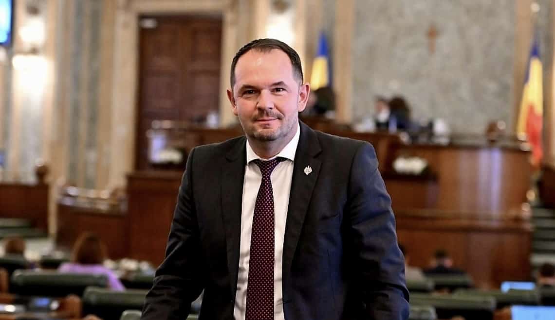 psd – "bun venit în partidul social democrat sibiu, senatorului claudiu mureșan!" (c.p)