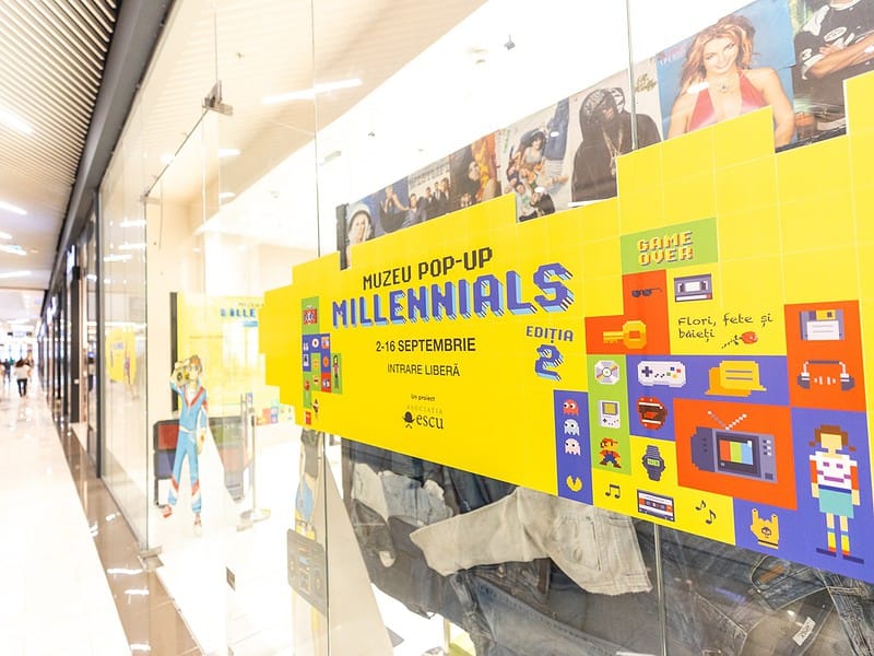 expoziție în premieră la promenada sibiu: sibienii sunt invitați să descopere universul generațiilor din anii '80 și '90 la muzeul pop-up „generația millennials”