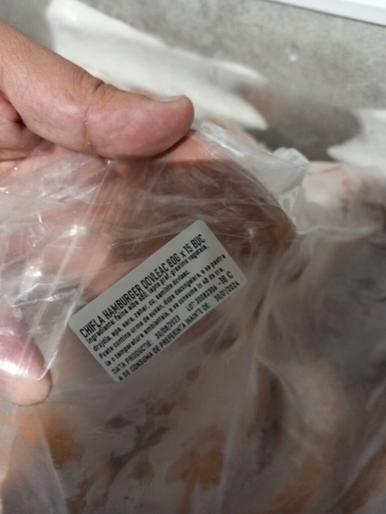 Bilanțul controalelor ANPC la Sibiu: Au închis peste 30 de restaurante. Lista completă cu acestea! - Carne expirată din aprilie și mizerie de nedescris (FOTO)