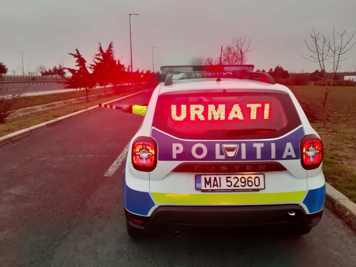 Acțiune de proporții a poliției pe A1, la Sibiu. Peste 200 de amenzi date și zeci de permise de conducere, reținute