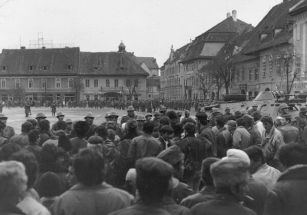 Tudor Giurgiu la premiera la Sibiu a filmului despre Revoluţia din 89: Istoricii să spună adevărul (video, foto)