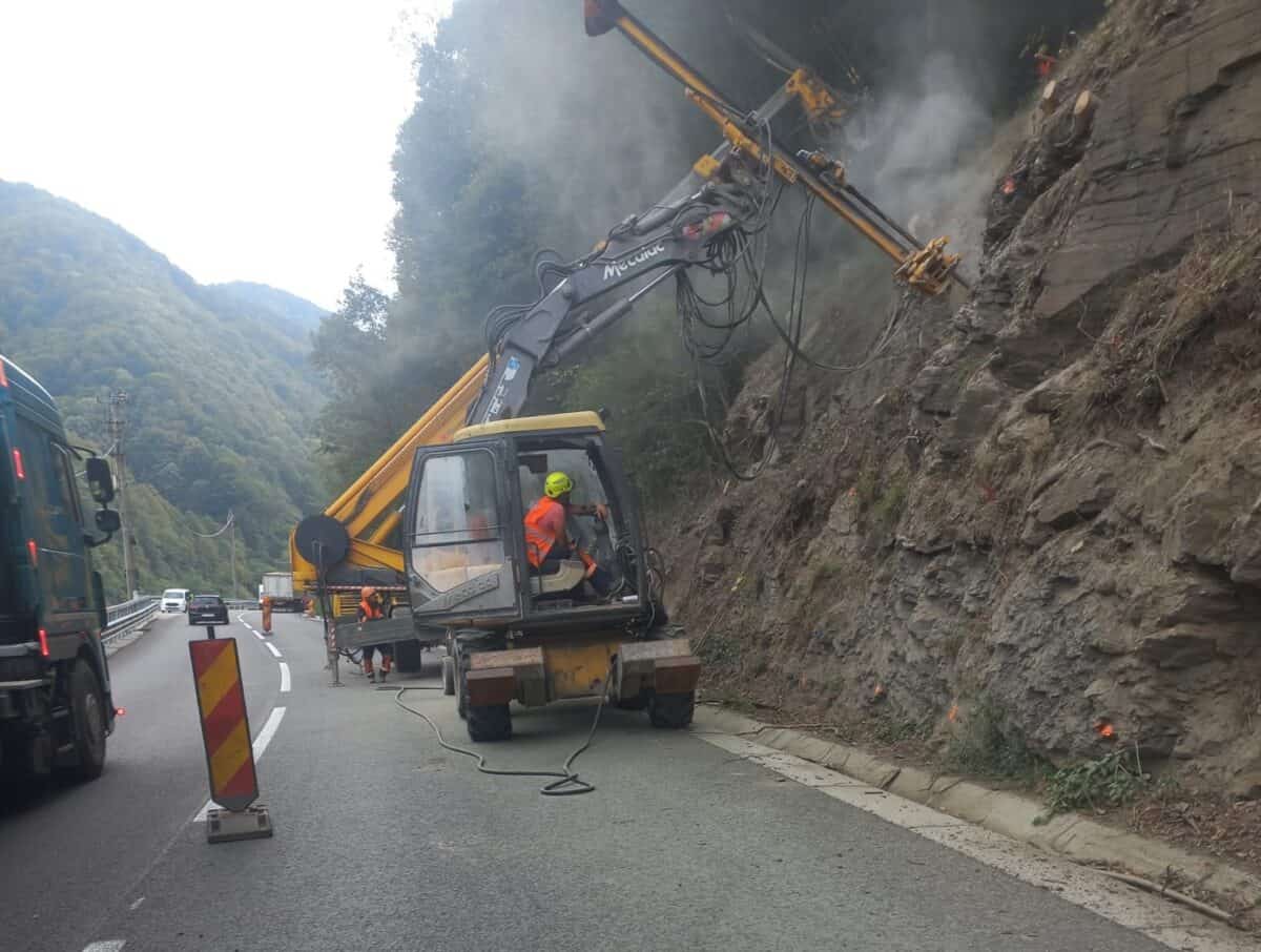 Lucrări sâmbătă pe Valea Oltului. Traficul se desfășoară alternativ