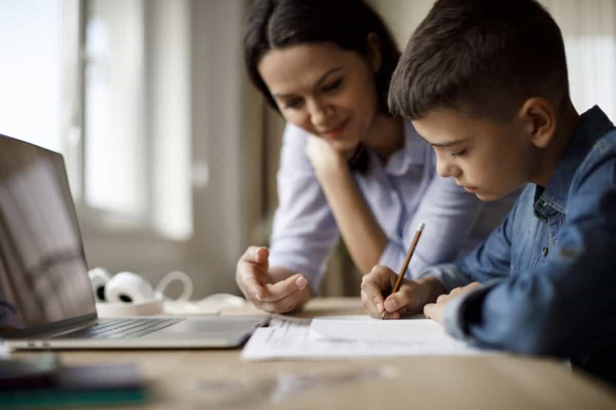 S-au scumpit meditațiile la Sibiu. Studenții au totuși tarife mai mici decât profesorii