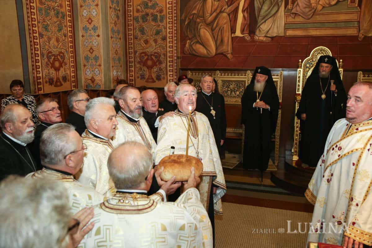 Revedere după 45 de ani de la absolvire la Facultatea de Teologie din Sibiu (foto)