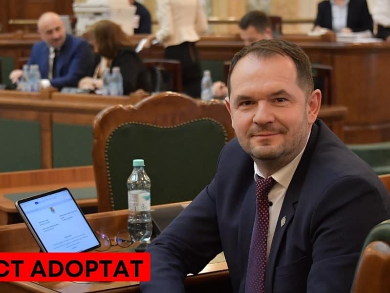 proiect inițiat de senatorul claudiu mureșan, adoptat de senat. sprijin pentru firme și contabili