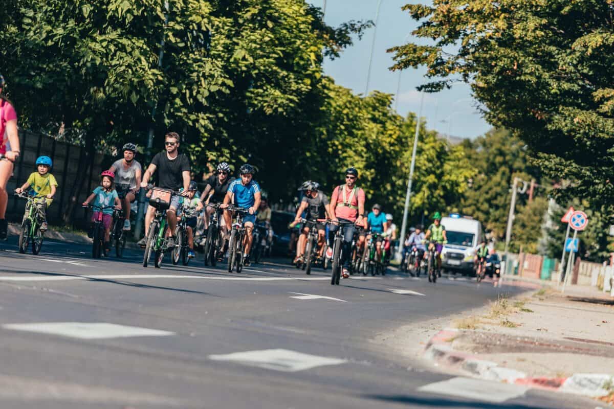 Urban Bike vă invită la ultimul tur de bicicletă din 2023. Startul duminică la 15.30, din Piața Mare