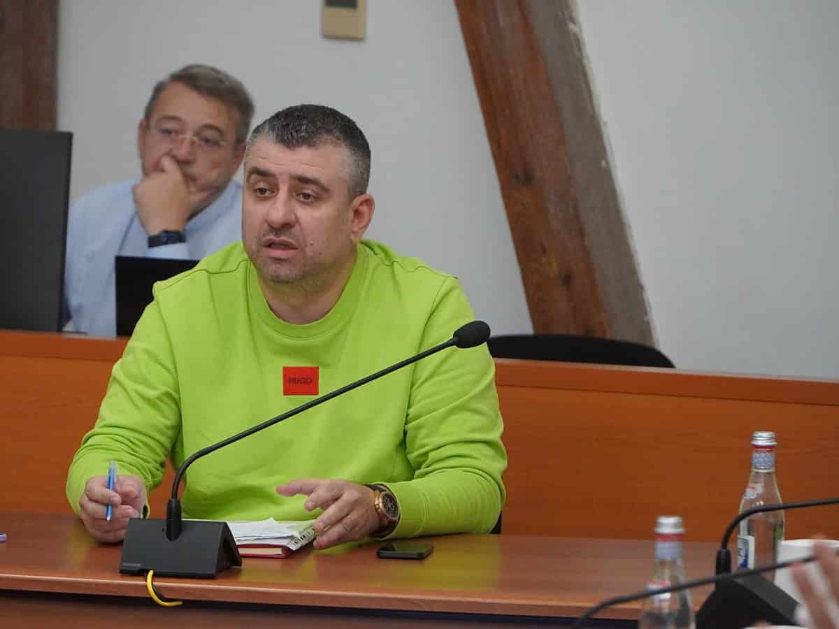 Plângere pe numele unui candidat la Primăria Sibiu după ce a postat un video pe TikTok în care ar fi dezinformat alegătorii