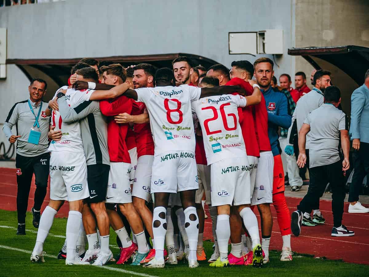 FC Hermannstadt se implică în dotarea secției de copii a Spitalului de Psihiatrie. Donație generoasă și de la acționarul Ștefan Băcilă