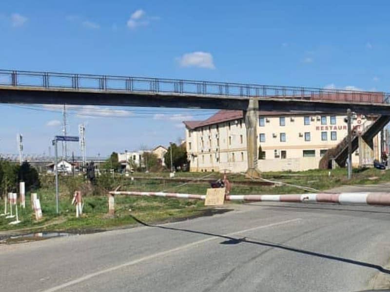 în sfârșit se modernizează trecerea peste calea ferată de pe calea turnișorului. investiție de peste 4 milioane lei