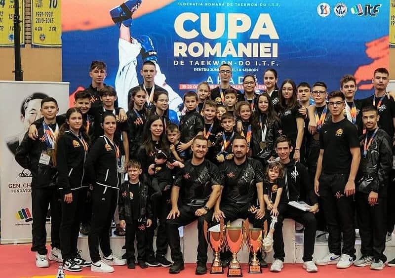 sibianul david trînbițaș, record național la taekwon-do itf. a sărit peste 1,70 metri (video)