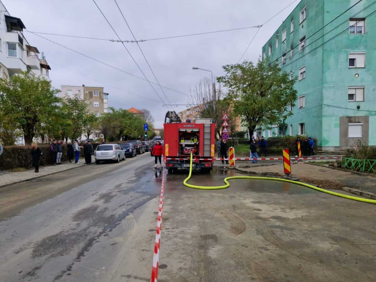 Incendiu într-un apartament în Mediaș. Bărbat găsit decedat