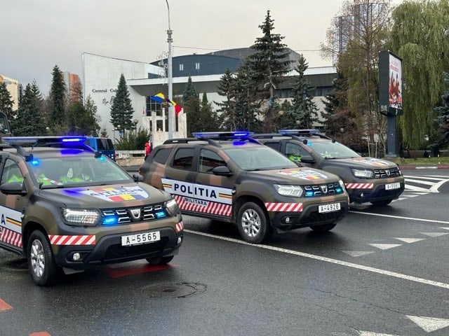 repetițiile pentru parada de 1 decembrie au “paralizat” sibiul. trafic dat peste cap și blocaje în zona centrală (video foto)