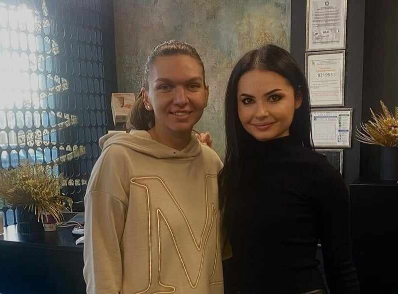 simona halep face revelionul la sibiu. sâmbătă a fost la un salon de înfrumusețare și a petrecut seara la un restaurant din centru (foto)