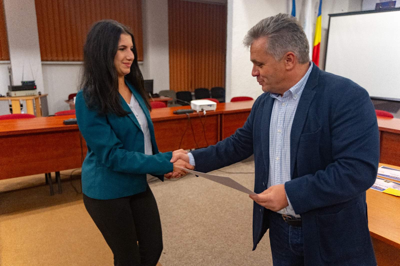 voluntarii medieșeni premiați la primăria mediaș (foto)