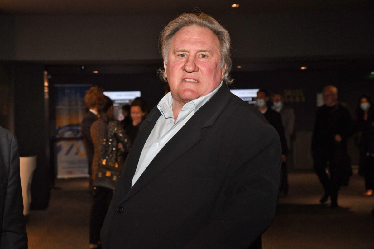 celebrul actor gérard depardieu, acuzat de agresiune sexuală, de către o actriță din franța