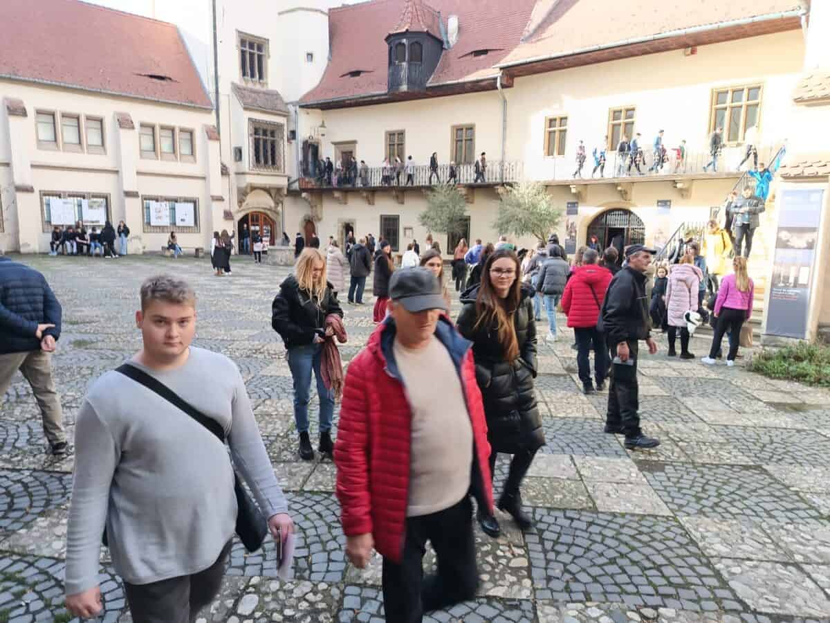 prima expoziţie despre istoria sibiului va fi inaugurată la muzeul de istorie: alexandru chituţă: "toate oraşele care se respectă au un muzeu despre istoria oraşului" (video)