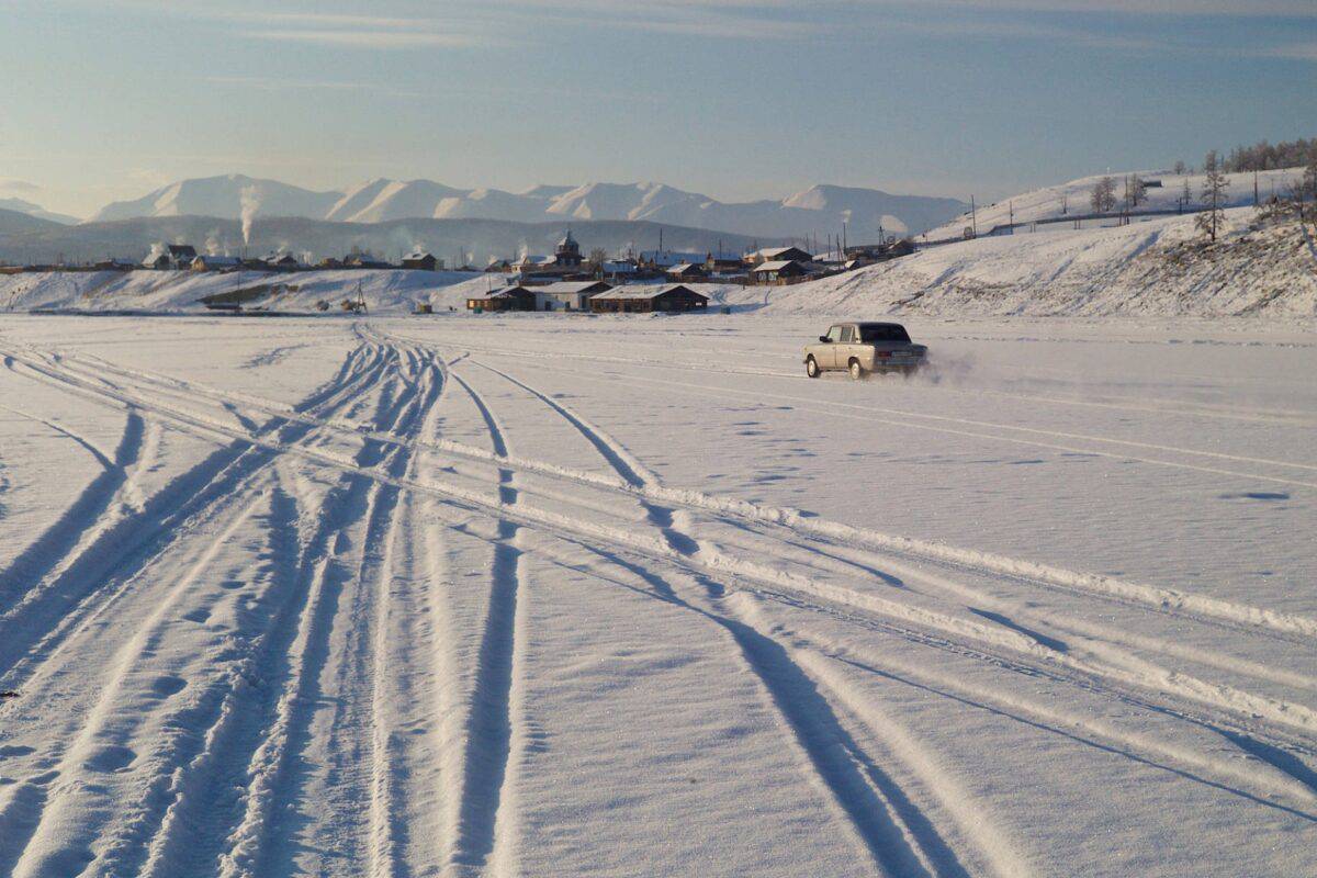 vreme extremă cu temperaturi de minus 50 de grade celsius în siberia