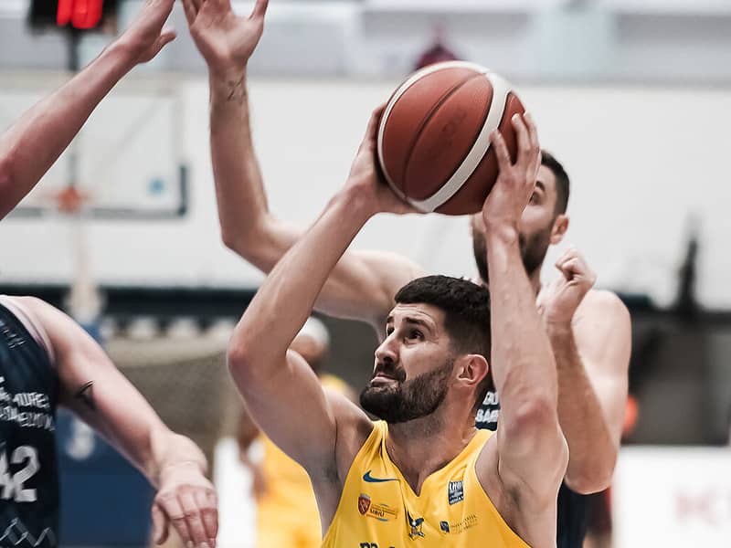 csu sibiu pierde “derby de ardeal”. u cluj a câștigat cu 80-74 (video)