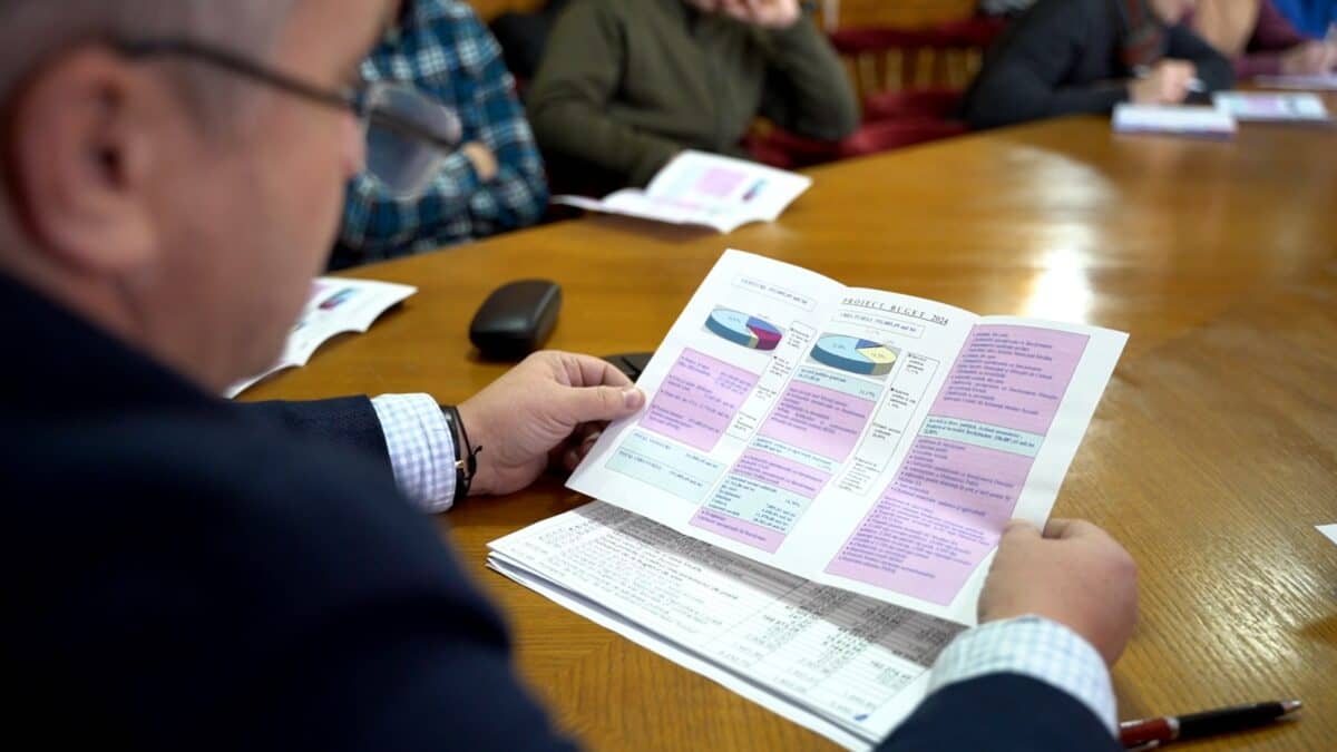 dezbatere publică a proiectului bugetului local al municipiului mediaș (video, foto)