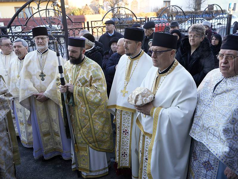 biserica „sfântul antonie cel mare” din cartierul hipodrom, resfințită după o serie de lucrări de renovare